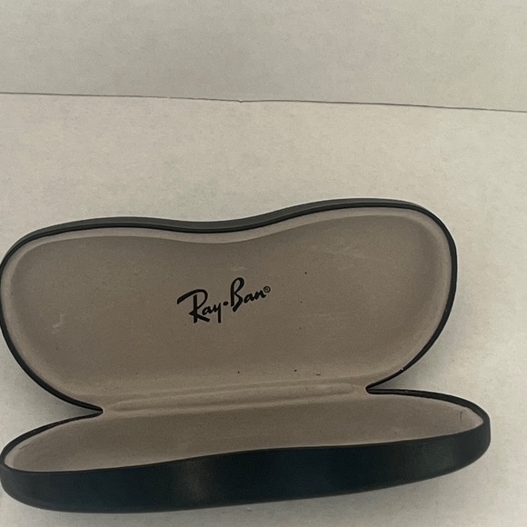 Ray Ban Erika Classic Sunglasses in‎ Light Havana and Brown With Case. - Picture 9 of 14